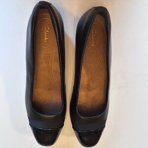 NWOT Clarks Artisan Keesha Rose Women's Black Leather Flats 1” Heel Size 11N